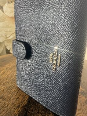 Coach Leather Compact Zip Organizer Wallet